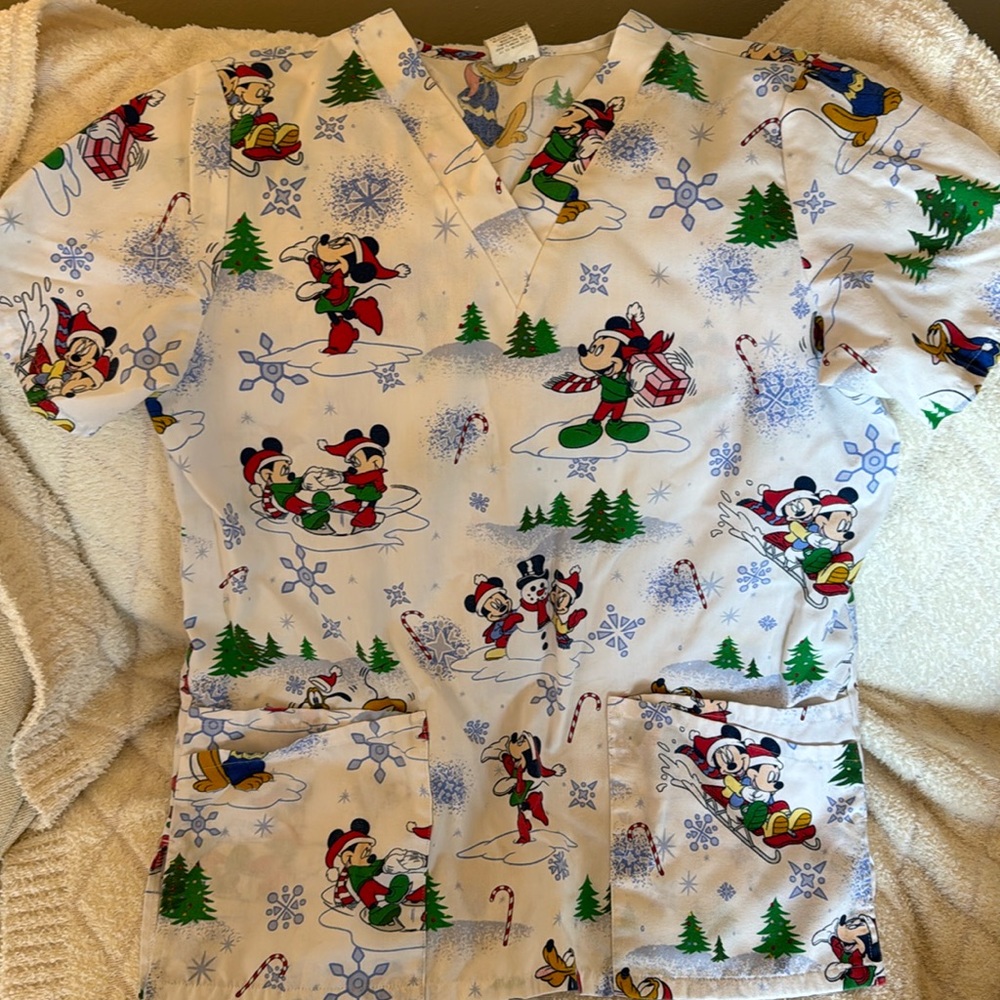VINTAGE Disney scrub top- small